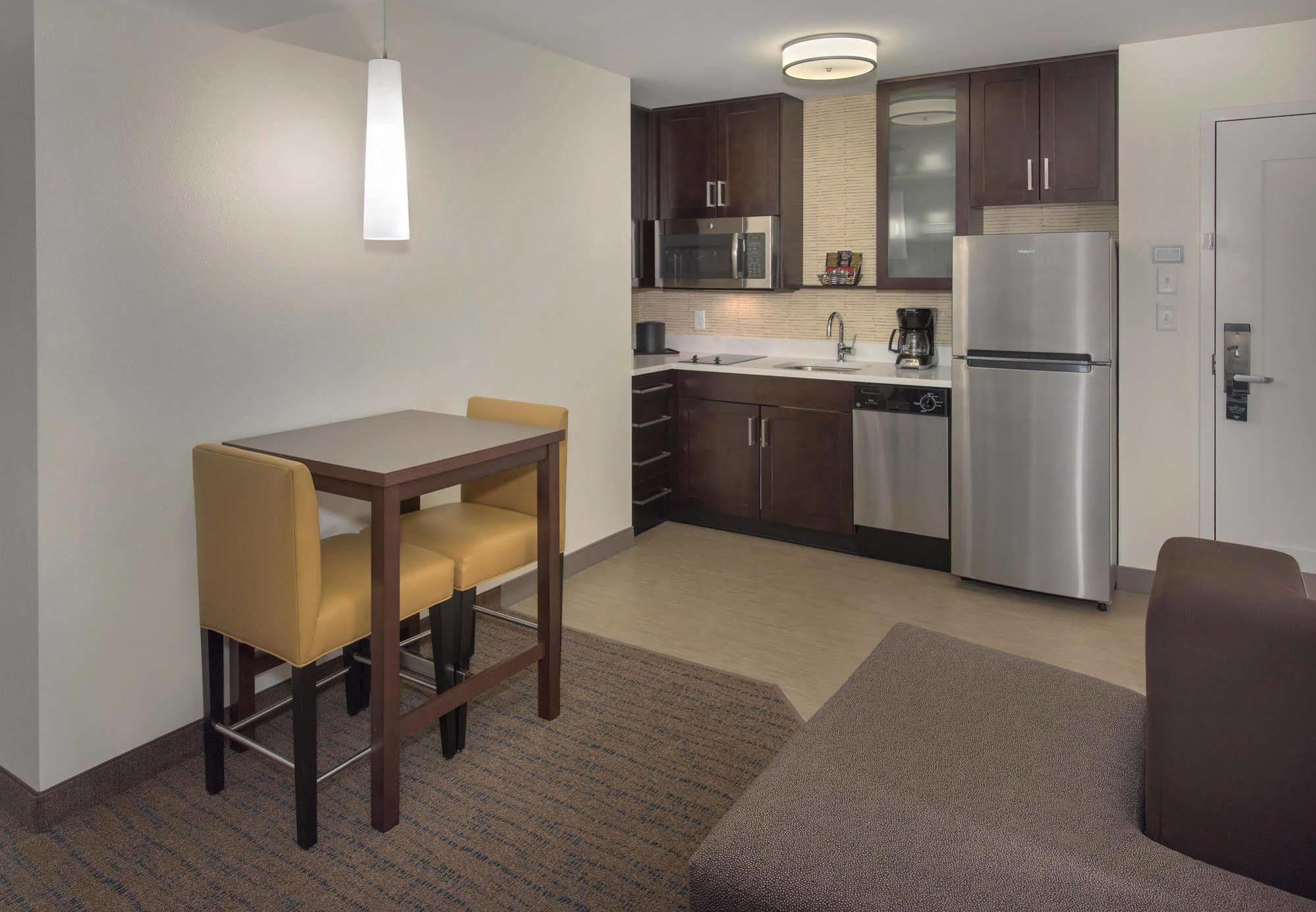 Residence Inn By Marriott Boston Bridgewater Raynham Екстер'єр фото